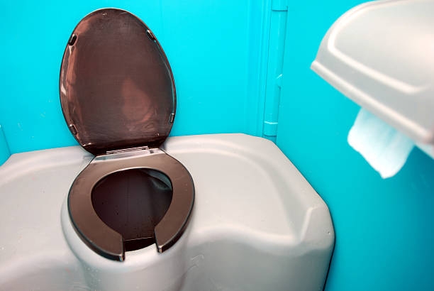 Best Luxury portable toilet rental  in Bolindale, OH